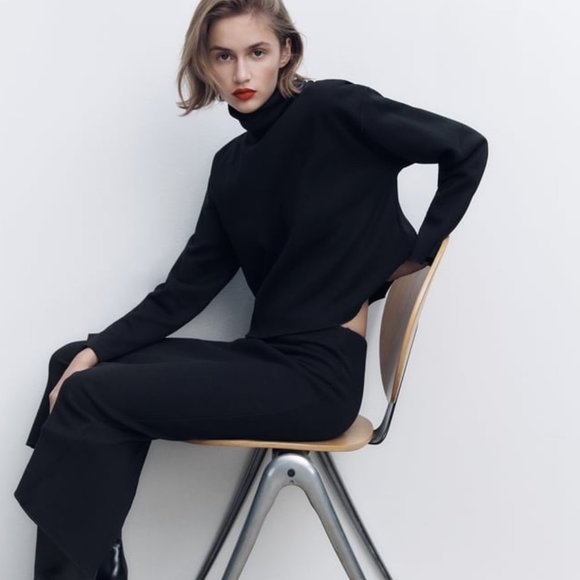 ZARA MINIMALIST BLACK SOFT SWEATER - Picture 2 of 5
